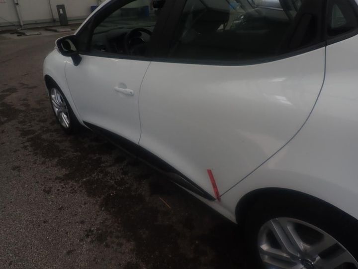 Photo 34 VIN: VF15RBF0A60663633 - RENAULT CLIO 