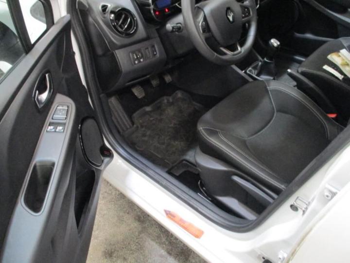 Photo 20 VIN: VF15RBF0A60714458 - RENAULT CLIO 5P SOCIETE (2 SEATS) 