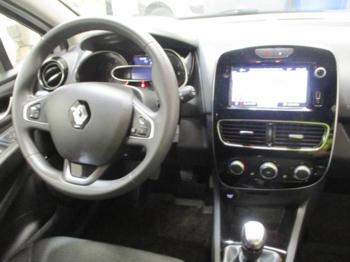 Photo 8 VIN: VF15RBF0A60714458 - RENAULT CLIO 5P SOCIETE (2 SEATS) 