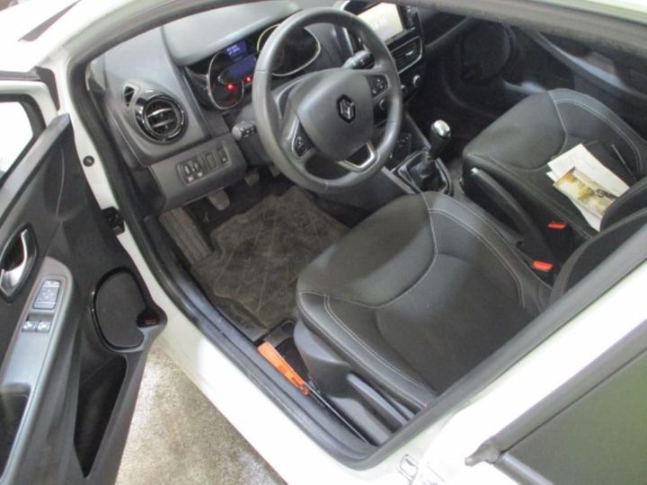 Photo 21 VIN: VF15RBF0A60714459 - RENAULT CLIO 5P SOCIETE (2 SEATS) 