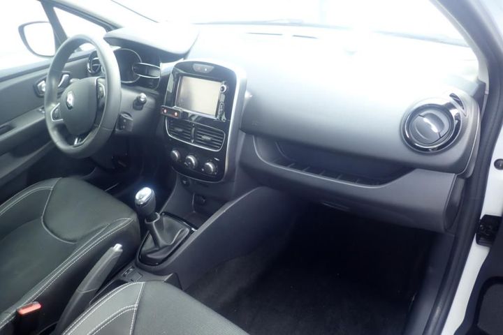 Photo 5 VIN: VF15RBF0A60830736 - RENAULT CLIO 5P SOCIETE (2 SEATS) 