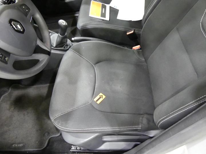 Photo 20 VIN: VF15RFL0H53085605 - RENAULT CLIO IV 