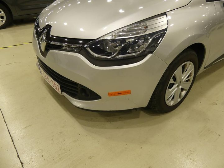 Photo 27 VIN: VF15RKJ0A53805111 - RENAULT CLIO IV 