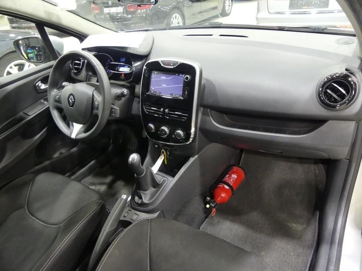 Photo 3 VIN: VF15RKJ0A55223315 - RENAULT CLIO IV 