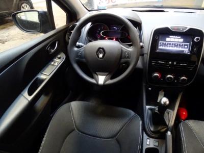 Photo 9 VIN: VF15RKJ0A56042198 - RENAULT CLIO IV DIESEL 