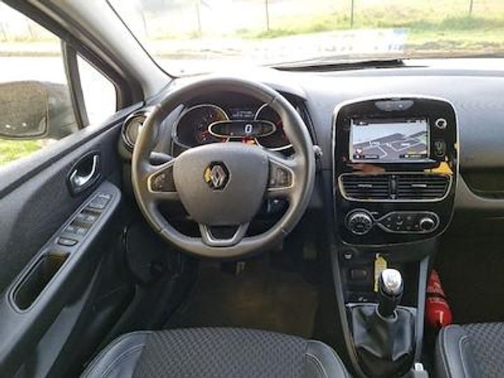 Photo 9 VIN: VF15RKJ0A56442398 - RENAULT CLIO IV DIESEL 