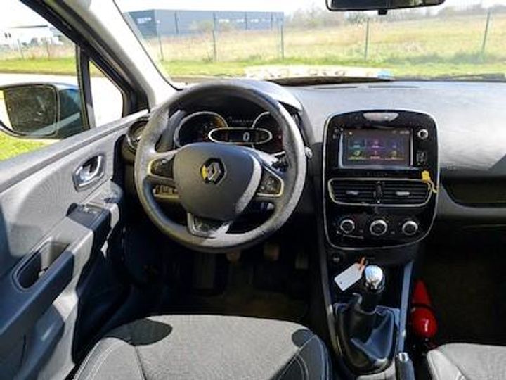 Photo 9 VIN: VF15RKJ0A56442616 - RENAULT CLIO IV DIESEL 