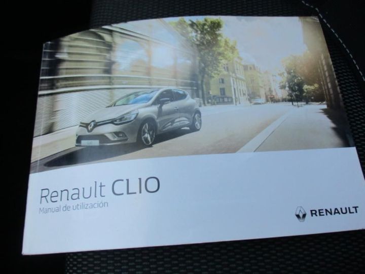 Photo 11 VIN: VF15RKJ0A58279412 - RENAULT CLIO 