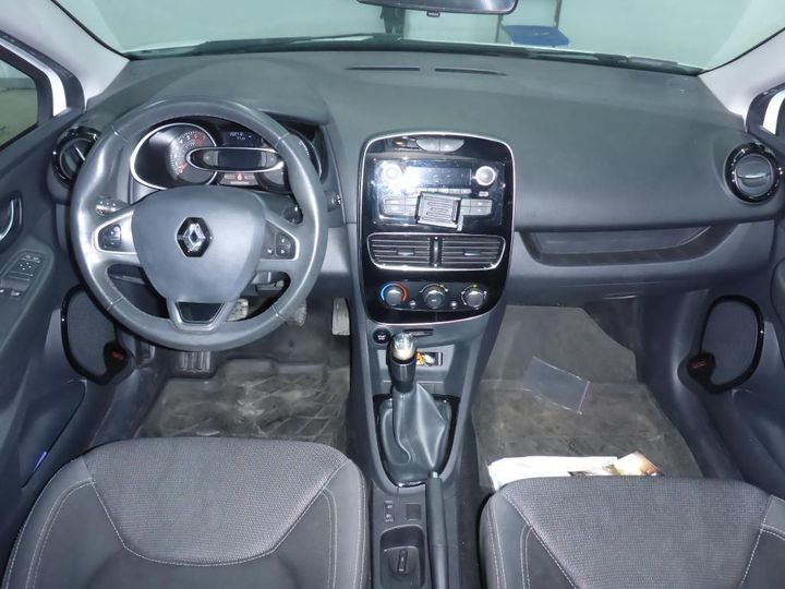 Photo 7 VIN: VF15RSN0A56584109 - RENAULT CLIO 