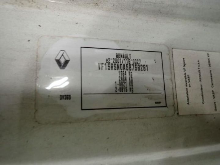 Photo 18 VIN: VF15RSN0A58758281 - RENAULT CLIO SOCIT 