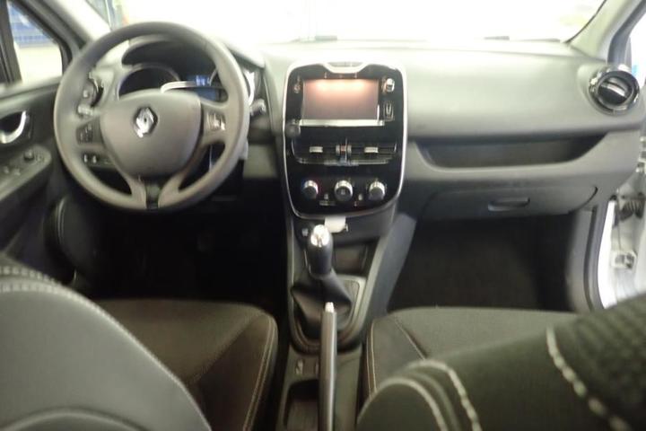 Photo 6 VIN: VF15RU40H53099021 - RENAULT CLIO 5P SOCIETE (2 SEATS) 