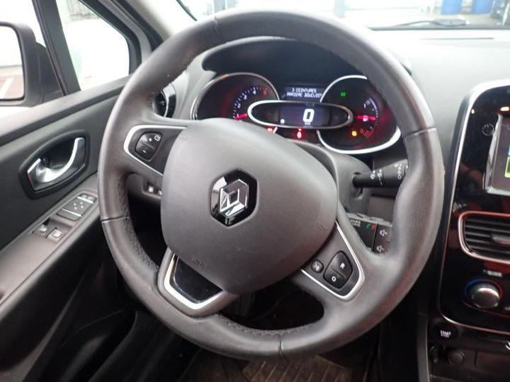 Photo 9 VIN: VF17R0J0A56563789 - RENAULT CLIO ESTATE SOCIETE (2 SEATS) 