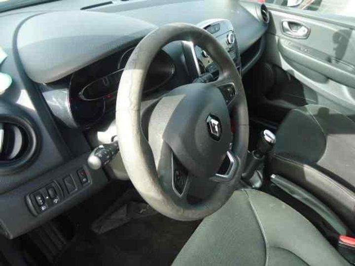 Photo 23 VIN: VF17RBF0A58116365 - RENAULT CLIO 