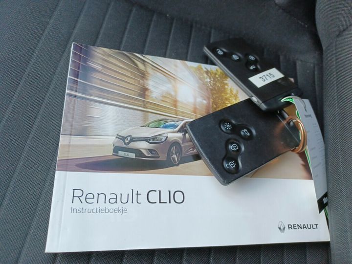 Photo 22 VIN: VF17RBF0A59446825 - RENAULT CLIO 