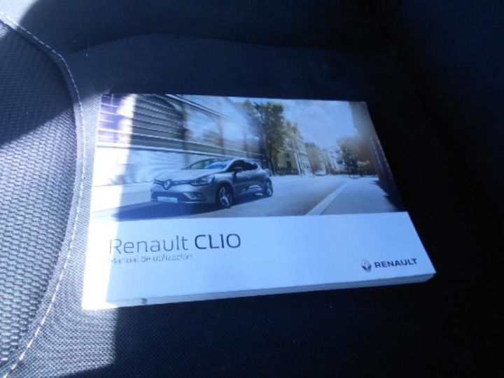 Photo 11 VIN: VF17RBF0A59862982 - RENAULT CLIO 