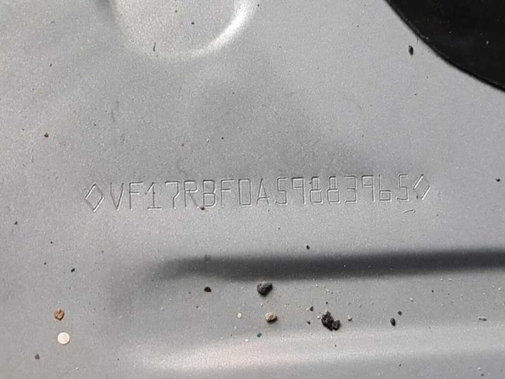 Photo 28 VIN: VF17RBF0A59883965 - RENAULT CLIO 