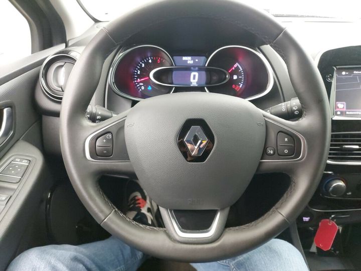 Photo 8 VIN: VF17RKJ0A60610778 - RENAULT CLIO 