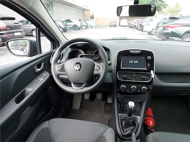 Photo 9 VIN: VF17RSN0A58123596 - RENAULT CLIO GRANDTOUR IV PHASE II 