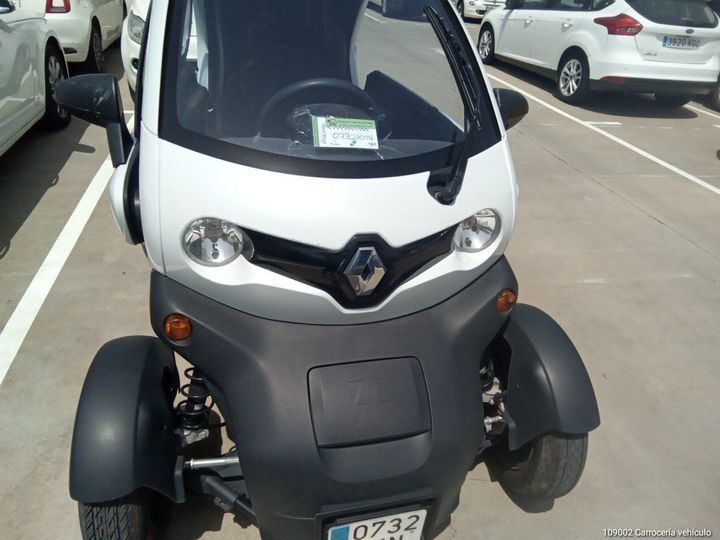 Photo 10 VIN: VF1ACVYB359258724 - RENAULT TWIZY 