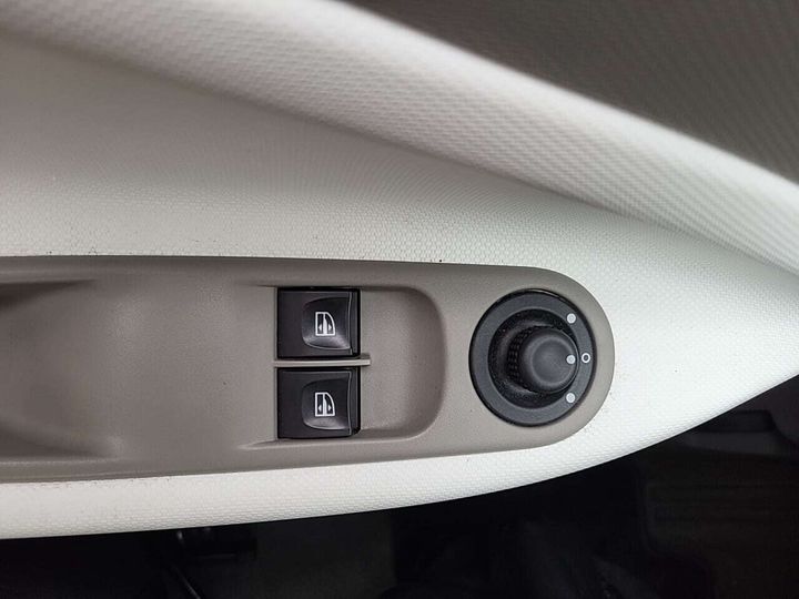 Photo 12 VIN: VF1AG000363582147 - RENAULT ZOE 