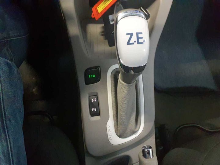 Photo 16 VIN: VF1AG000463225172 - RENAULT ZOE (MIT BATTERIE) 