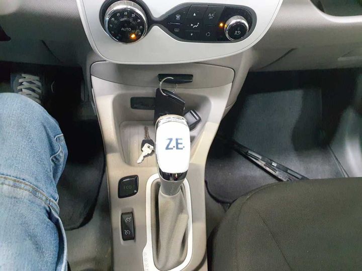 Photo 17 VIN: VF1AG000563763864 - RENAULT ZOE (MIT BATTERIE) 