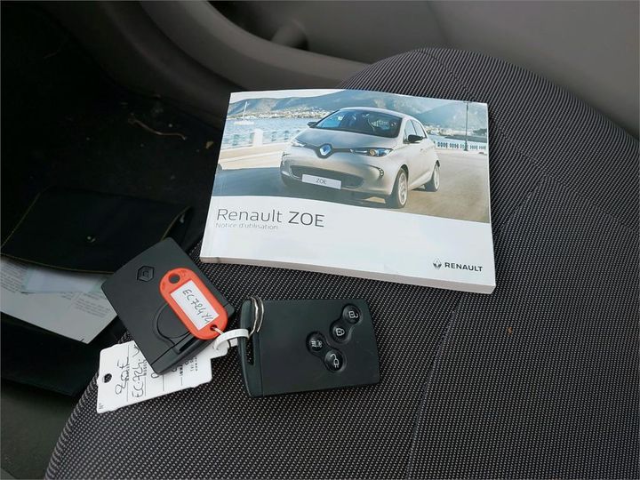 Photo 16 VIN: VF1AGVYB055878216 - RENAULT ZOE 