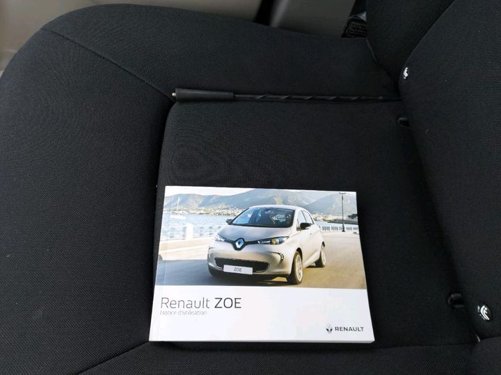 Photo 15 VIN: VF1AGVYB055878228 - RENAULT ZOE 