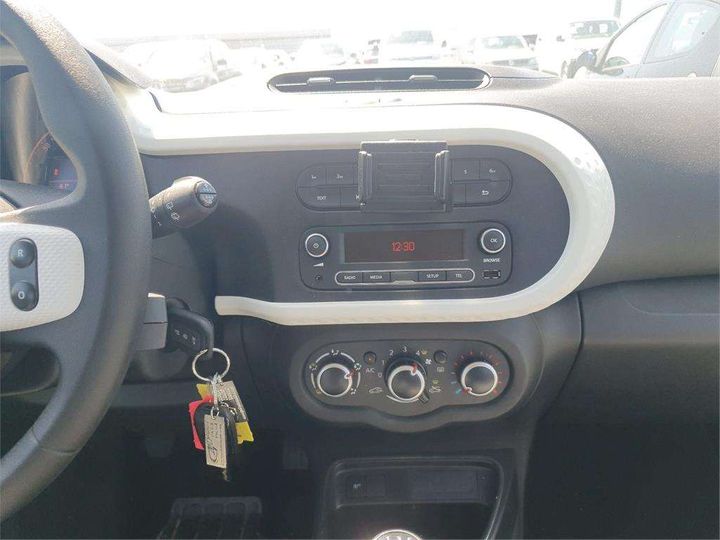 Photo 11 VIN: VF1AH000X64519974 - RENAULT TWINGO 