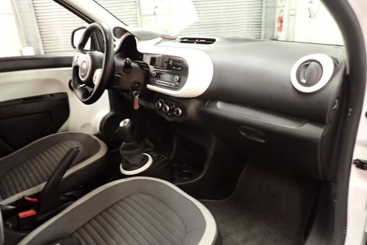 Photo 5 VIN: VF1AHB10555465816 - RENAULT TWINGO 