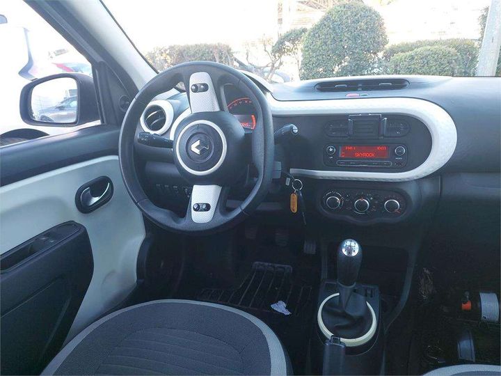 Photo 4 VIN: VF1AHB10555465866 - RENAULT TWINGO 