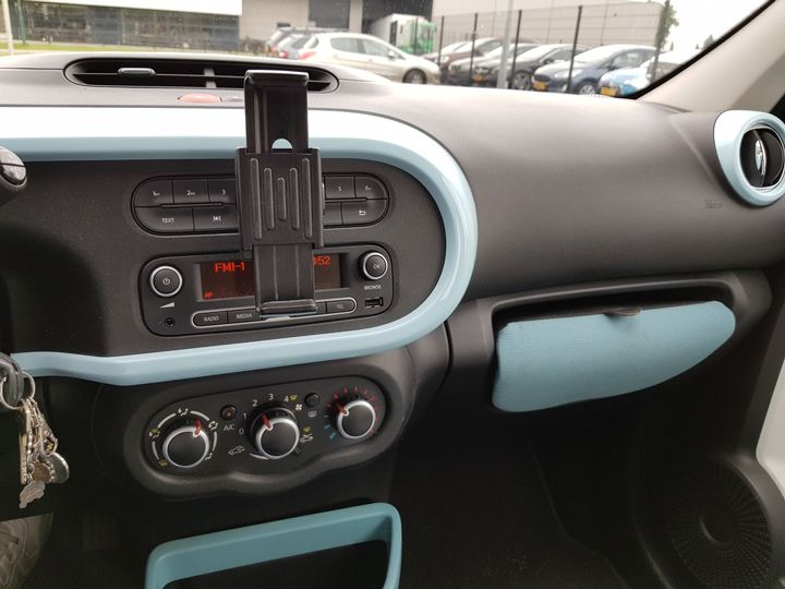 Photo 7 VIN: VF1AHB11552789624 - RENAULT TWINGO 