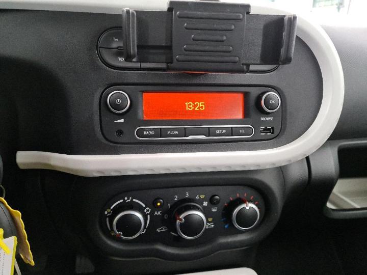 Photo 13 VIN: VF1AHB11553175922 - RENAULT TWINGO 