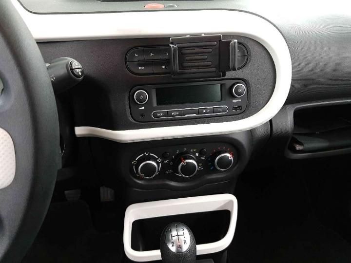 Photo 9 VIN: VF1AHB11553176557 - RENAULT TWINGO 