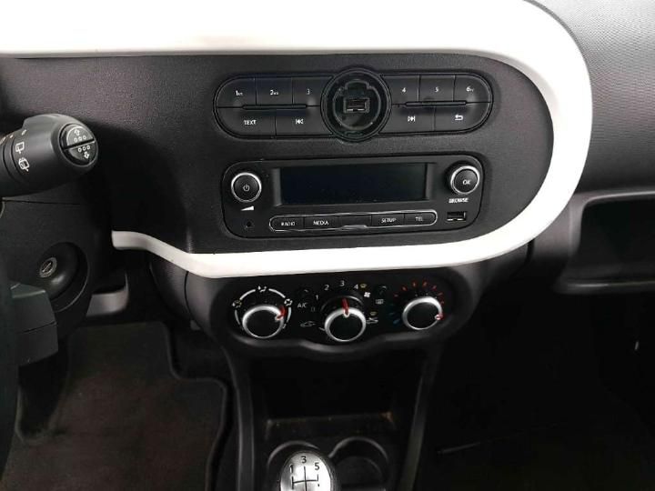 Photo 9 VIN: VF1AHB11555162795 - RENAULT TWINGO 