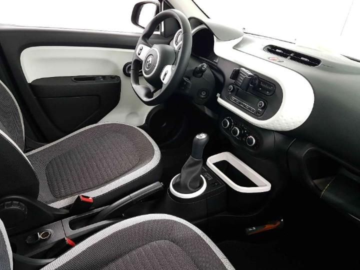 Photo 5 VIN: VF1AHB11557677132 - RENAULT TWINGO 