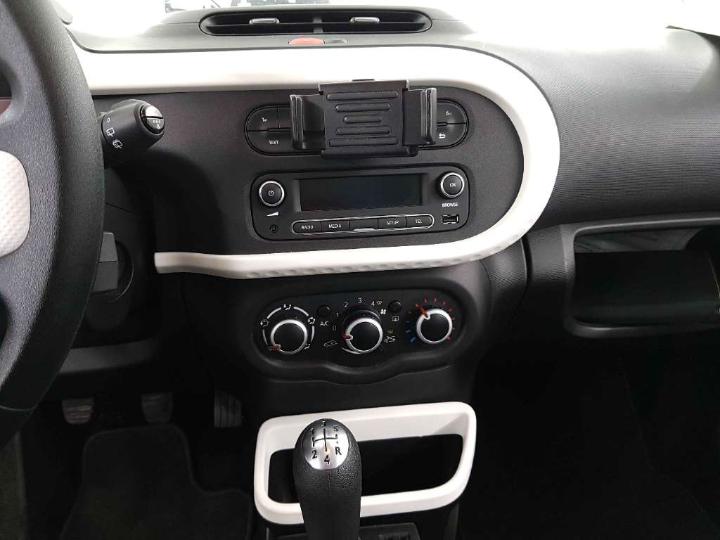 Photo 17 VIN: VF1AHB11558687884 - RENAULT TWINGO 