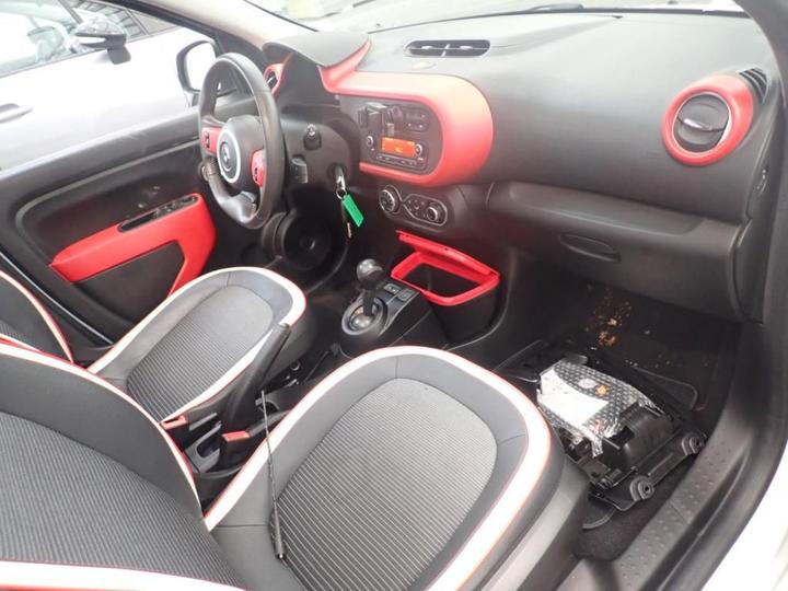 Photo 6 VIN: VF1AHB25A54678371 - RENAULT TWINGO 