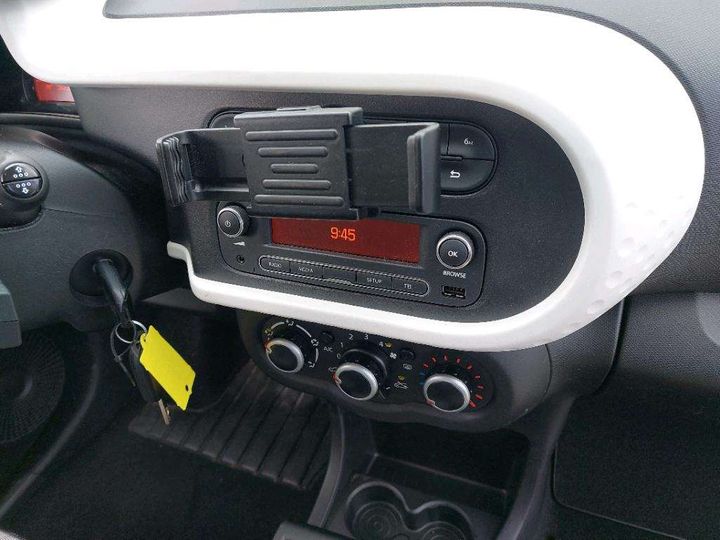 Photo 11 VIN: VF1AHB40D57220607 - RENAULT TWINGO 