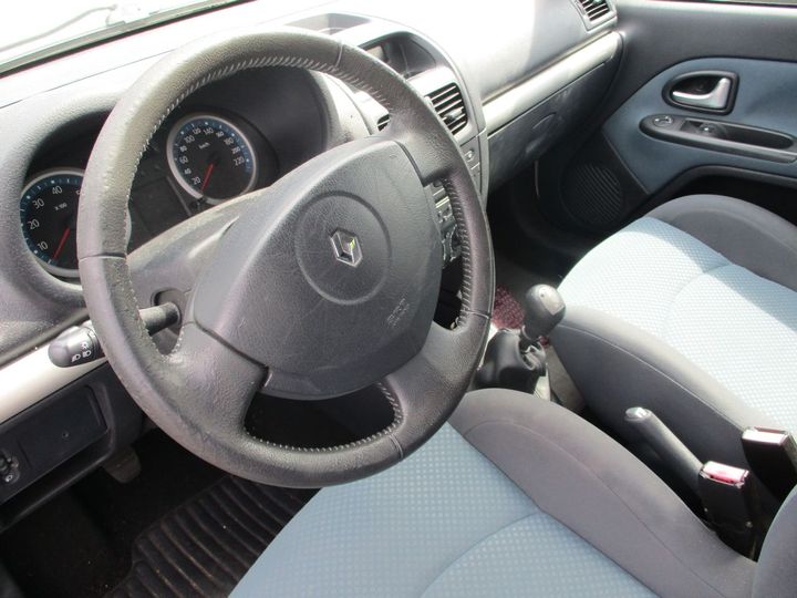 Photo 5 VIN: VF1BB2T0533935310 - RENAULT CLIO 