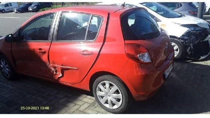 Photo 3 VIN: VF1BR1S0H49334422 - RENAULT CLIO HATCHBACK 