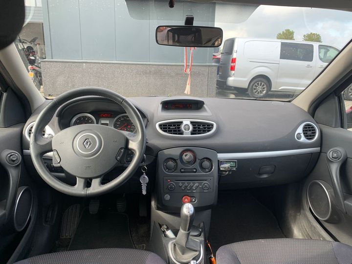 Photo 7 VIN: VF1BRCP0H41088440 - RENAULT CLIO 