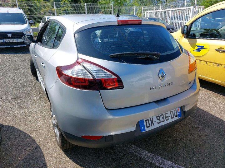 Photo 2 VIN: VF1BZ0C0H53935178 - RENAULT MEGANE BERLINE 