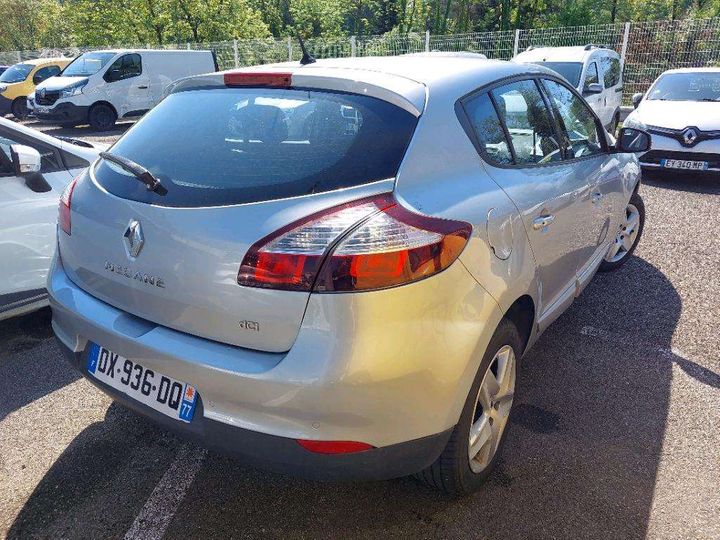 Photo 3 VIN: VF1BZ0C0H53935178 - RENAULT MEGANE BERLINE 