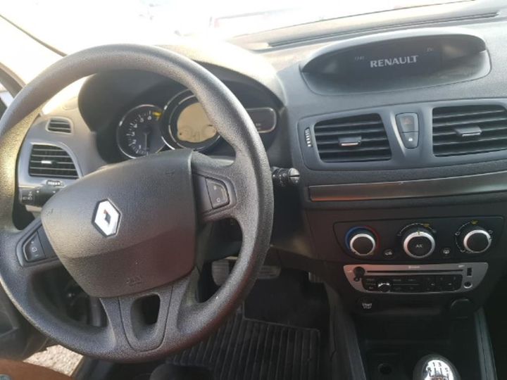 Photo 16 VIN: VF1BZ0Z0H53530817 - RENAULT MEGANE 