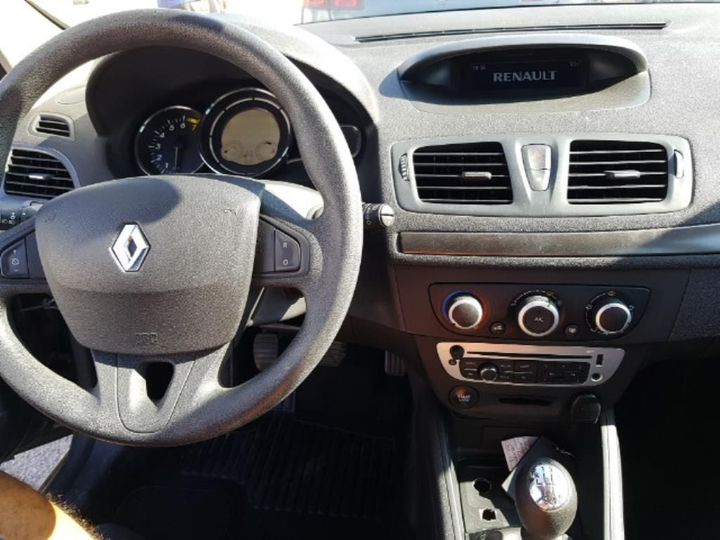 Photo 16 VIN: VF1BZ0Z0H53530818 - RENAULT MEGANE 