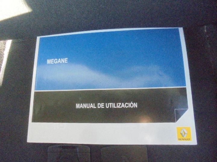 Photo 6 VIN: VF1BZ100653403562 - RENAULT MEGANE 