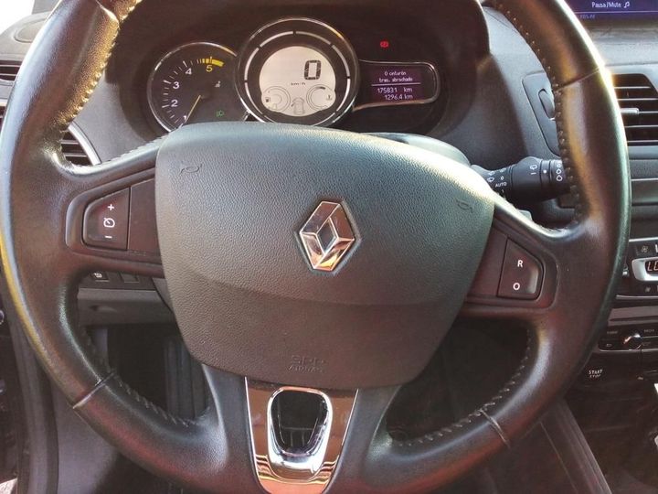 Photo 17 VIN: VF1BZ100653403593 - RENAULT MEGANE 