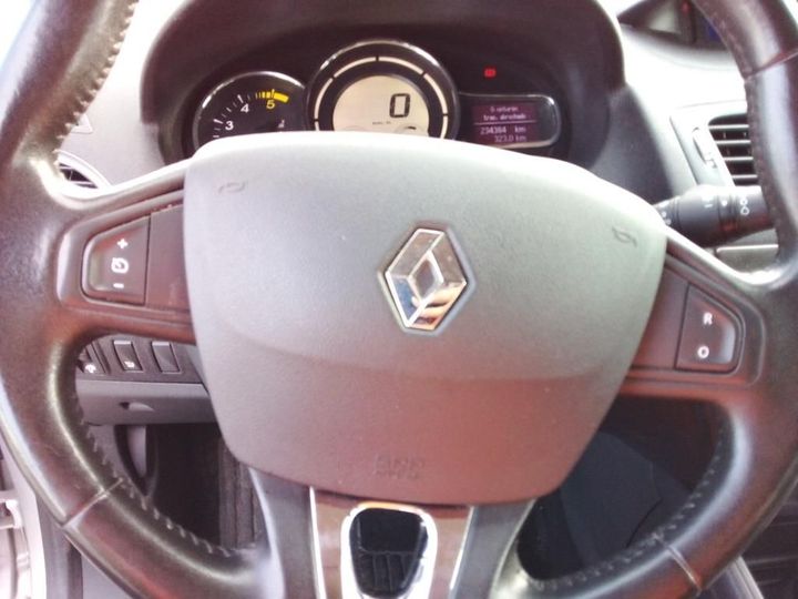 Photo 18 VIN: VF1BZ100653403627 - RENAULT MEGANE 