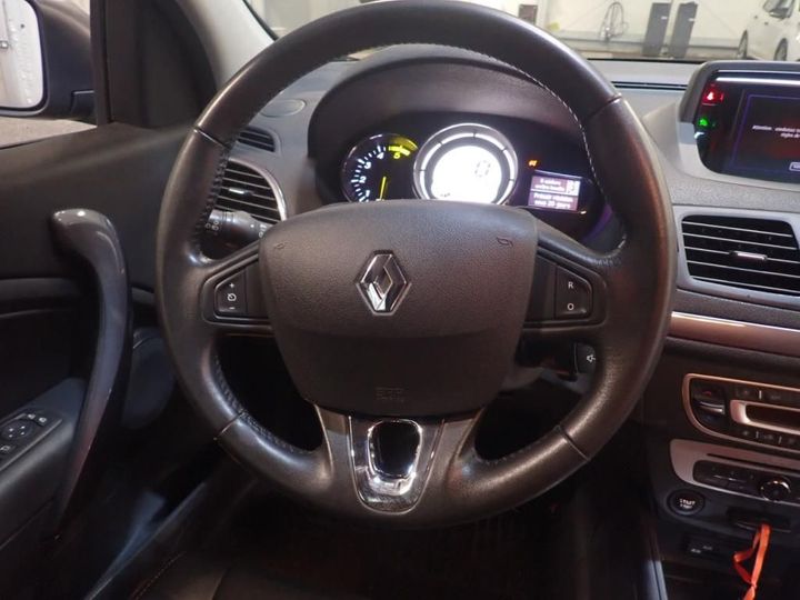 Photo 9 VIN: VF1BZS00E52956058 - RENAULT MEGANE 5P 